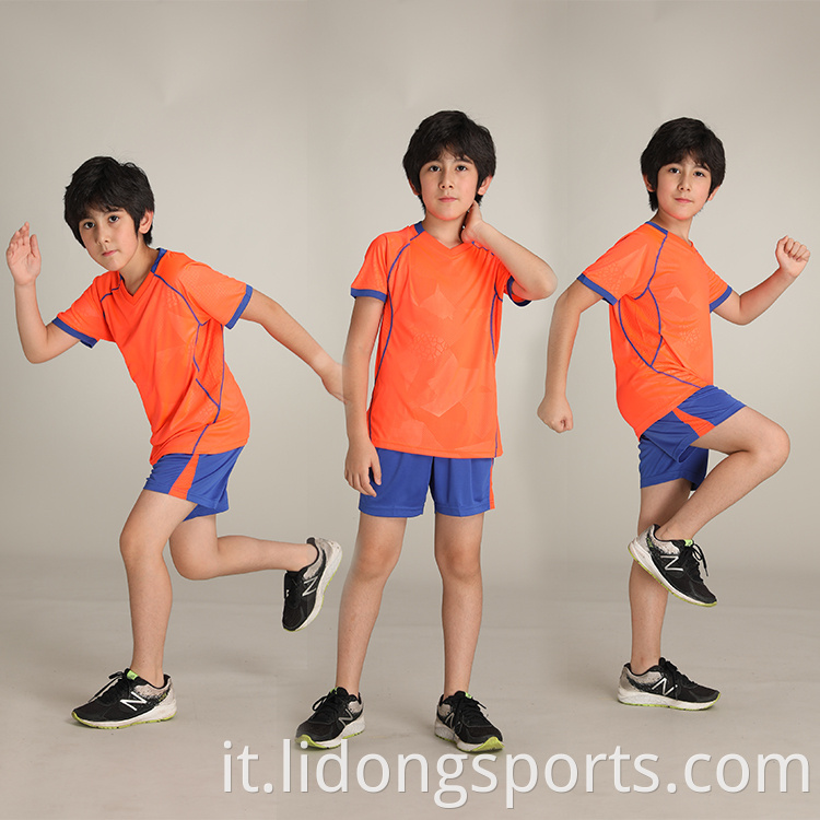 Fabbrica cinese Design Il tuo marchio Soccer Jersey Soccer L maglia per bambini Donne Uomo